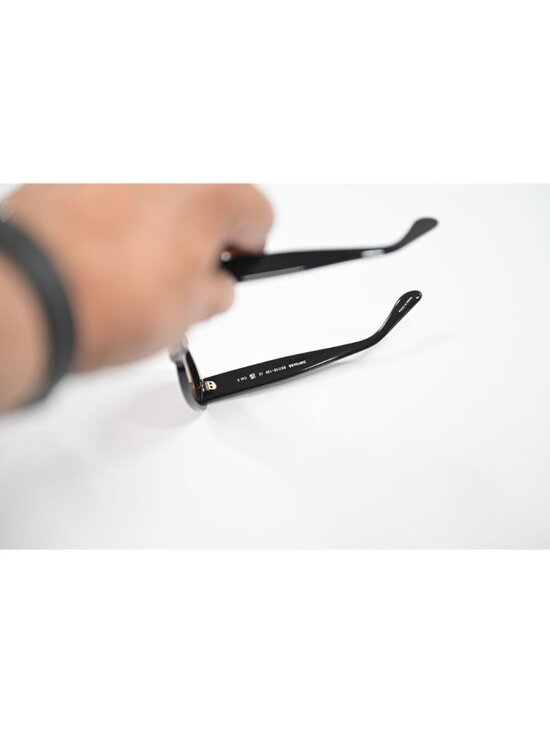 DMY by DMY Valentina Sunglasses DMY04SB in Black main image 5